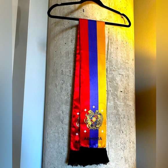 Armenian Soccer Scarf - New WRAPPED with Tags / Armenia Football Stole - Picture 8 of 17
